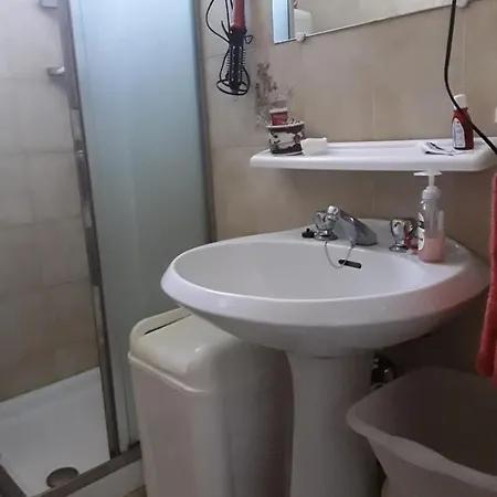 Bed and Breakfast Luminosa Stanza In Signorile *
